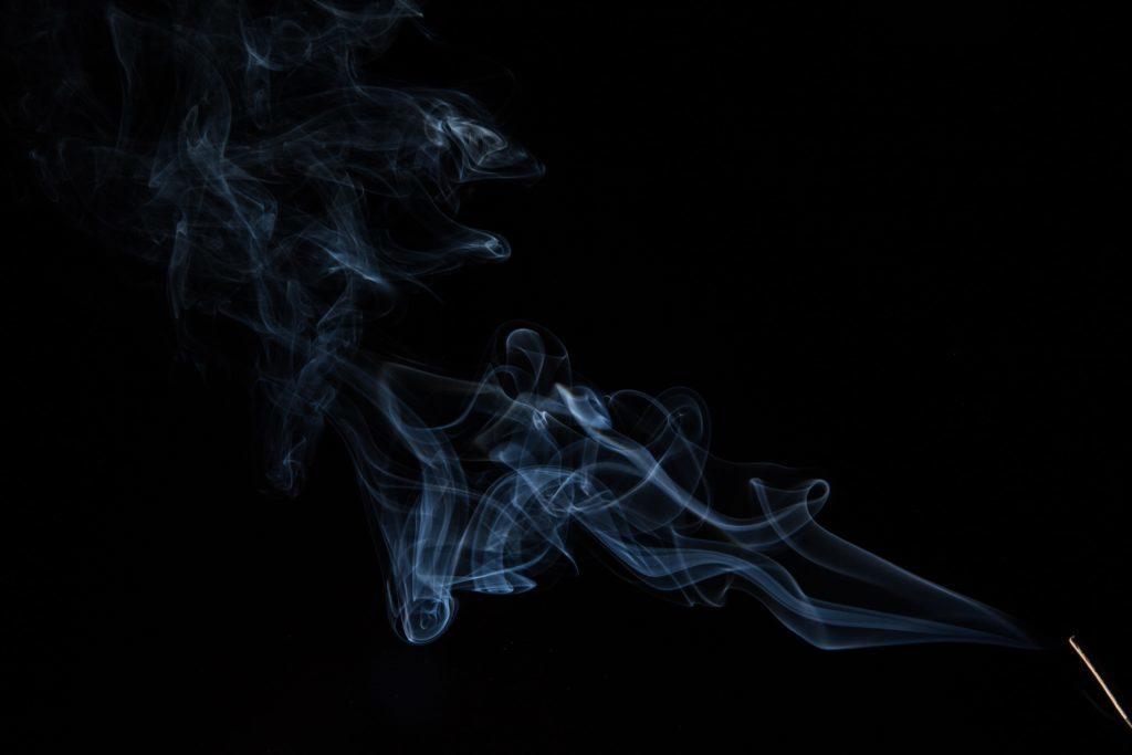 smoker smoke cigarette