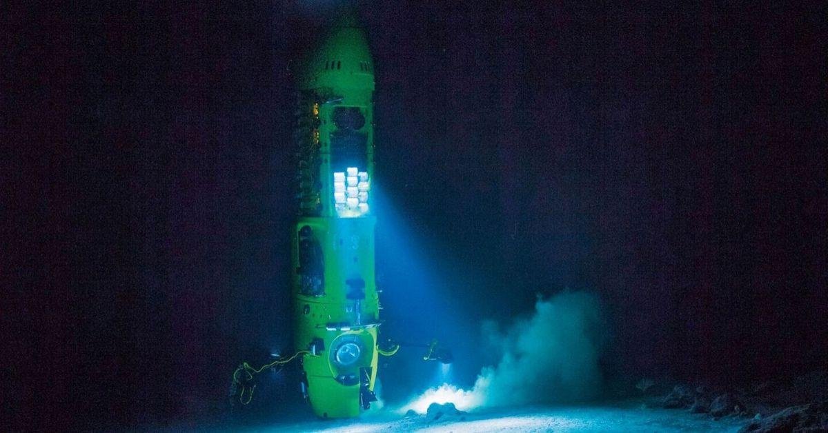 The Moon vs. the Mariana Trench: Which has had more human visitors?